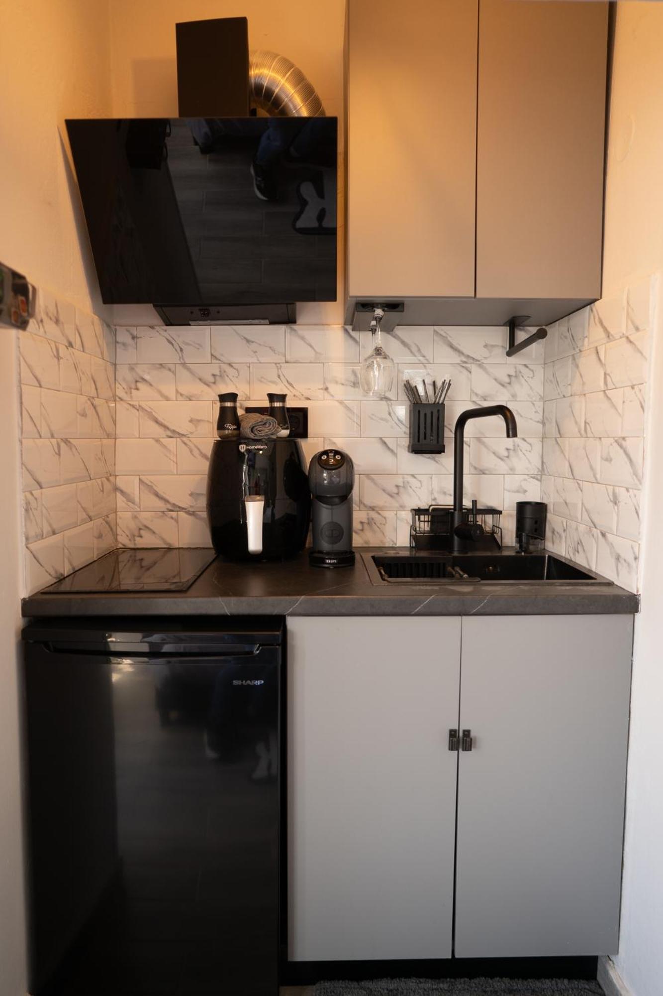 Loft Life Studio Mytilene View Eksteriør bilde